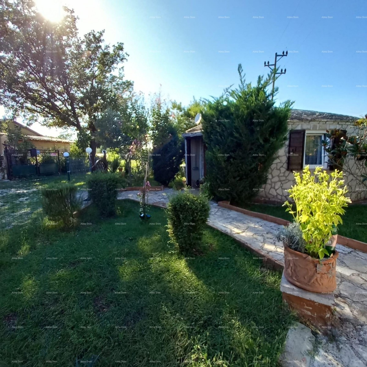 MEDULIN – AVTENTIČNA ISTRSKA HIŠA (KAŽUN) Z VRTOM, 600 M OD MORJA 17