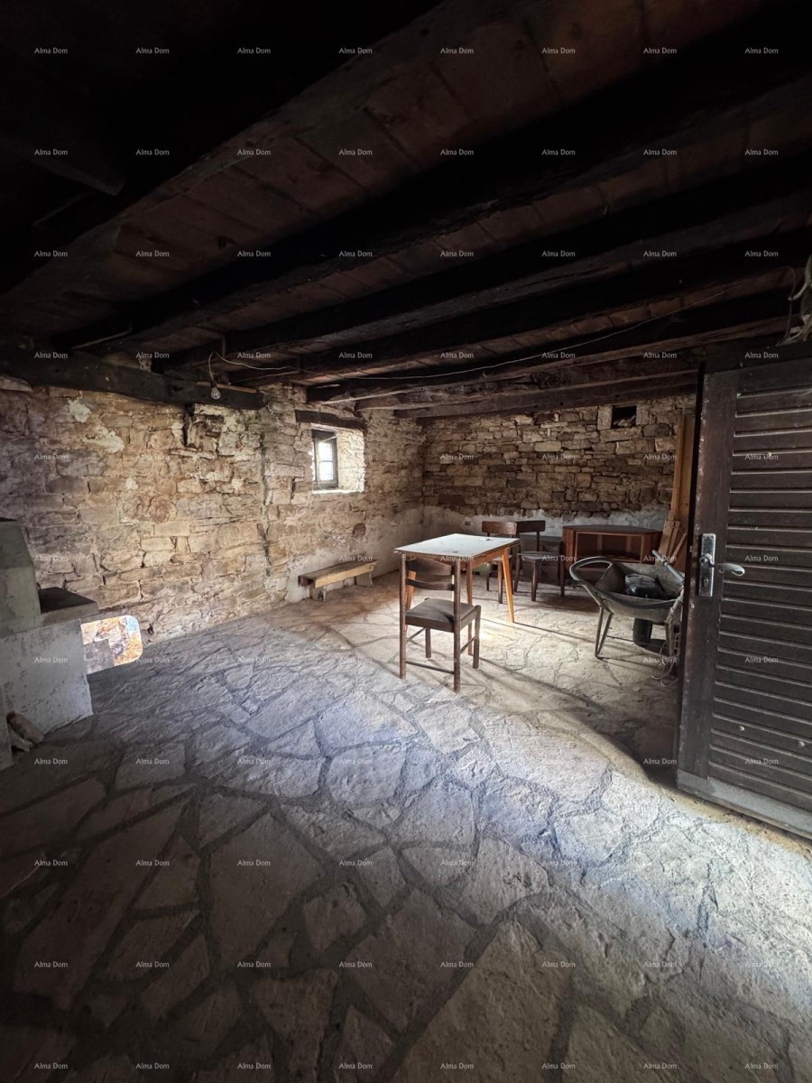 Pazin – stara kamena hiša v srcu Istre, 79 m² 2