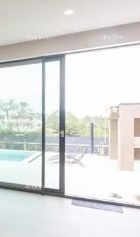 A modern house with a pool is for sale, located in an idyllic village near Rovinj. 4