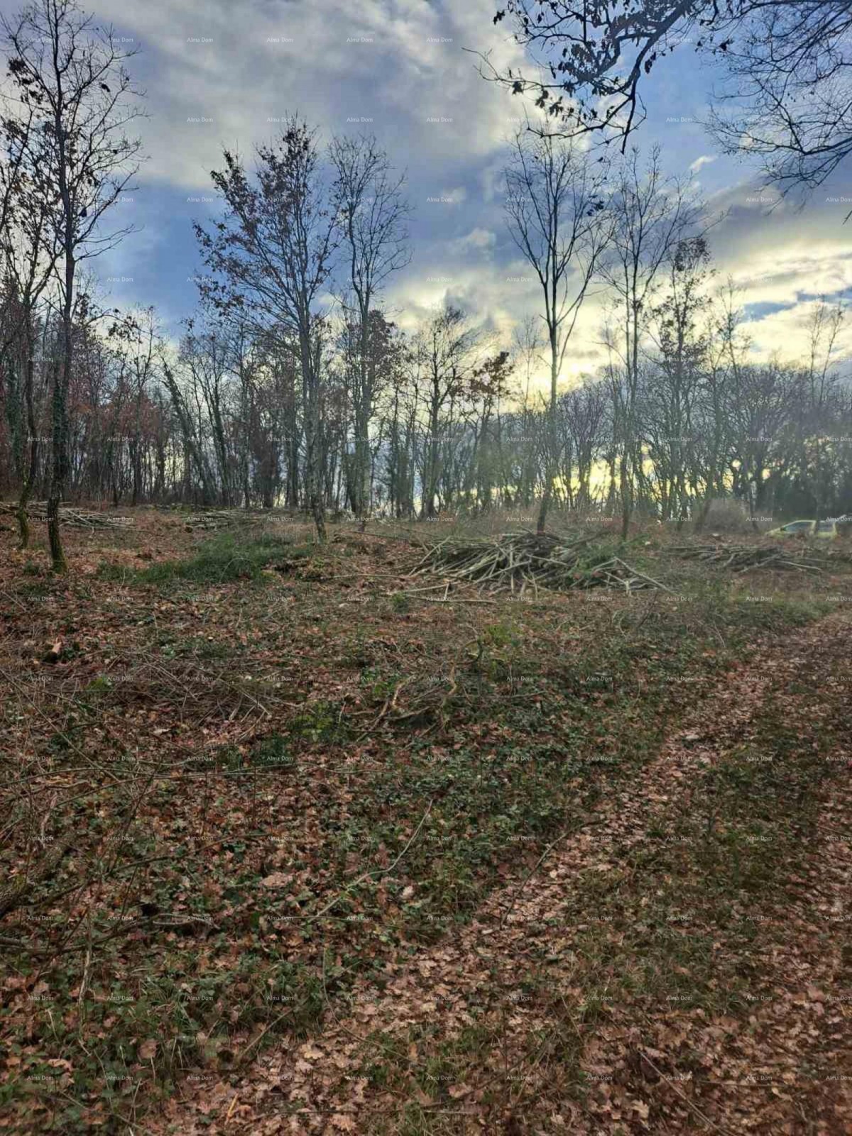 Строительный участок 1150 м², Кринга, Тиньян 2