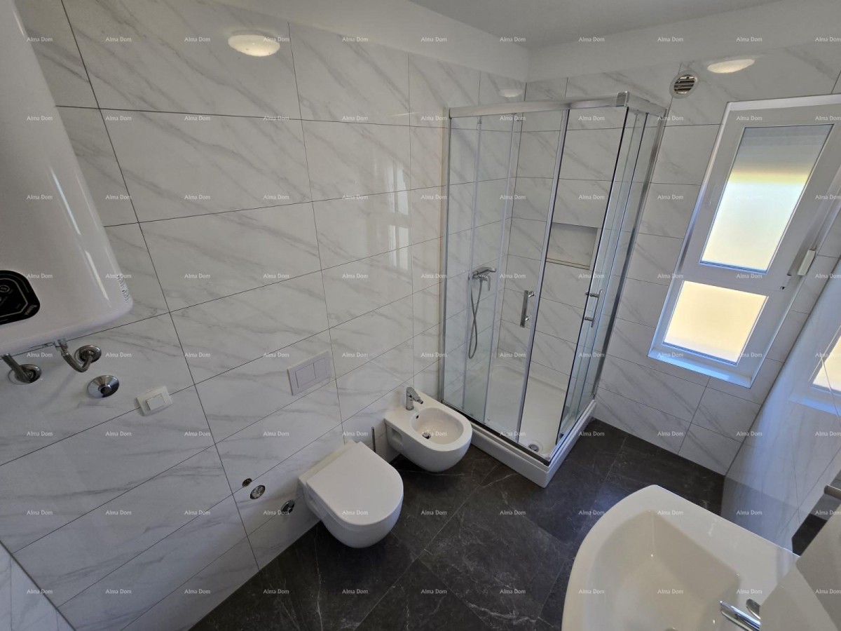 Fažana! New Construction! Occupancy Permit! Divided into Units! 4