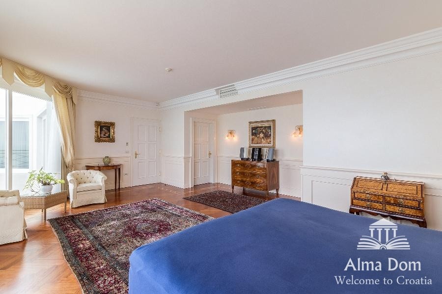 Umago,villa prima filla al mare! 14