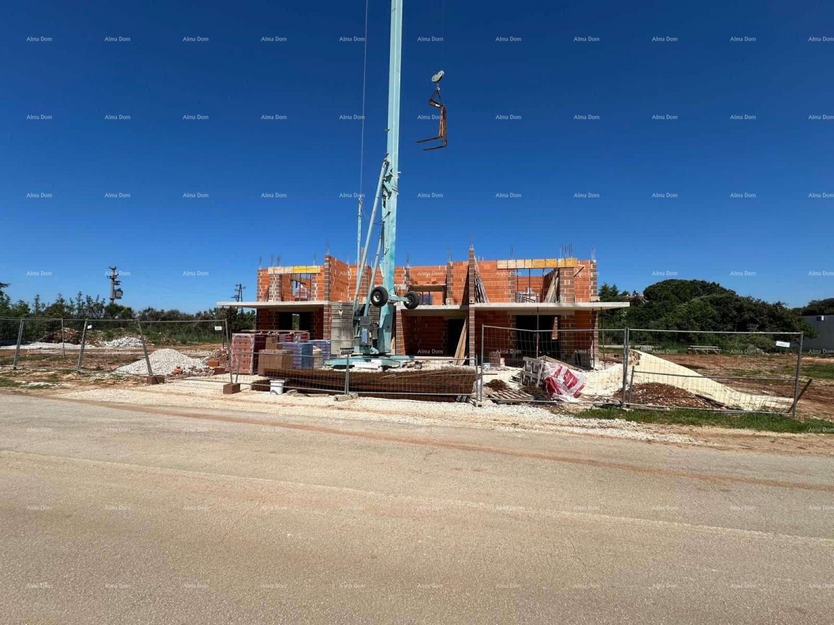 New project, Barbariga! Apartment with garden and parking, 500 m from the sea 2