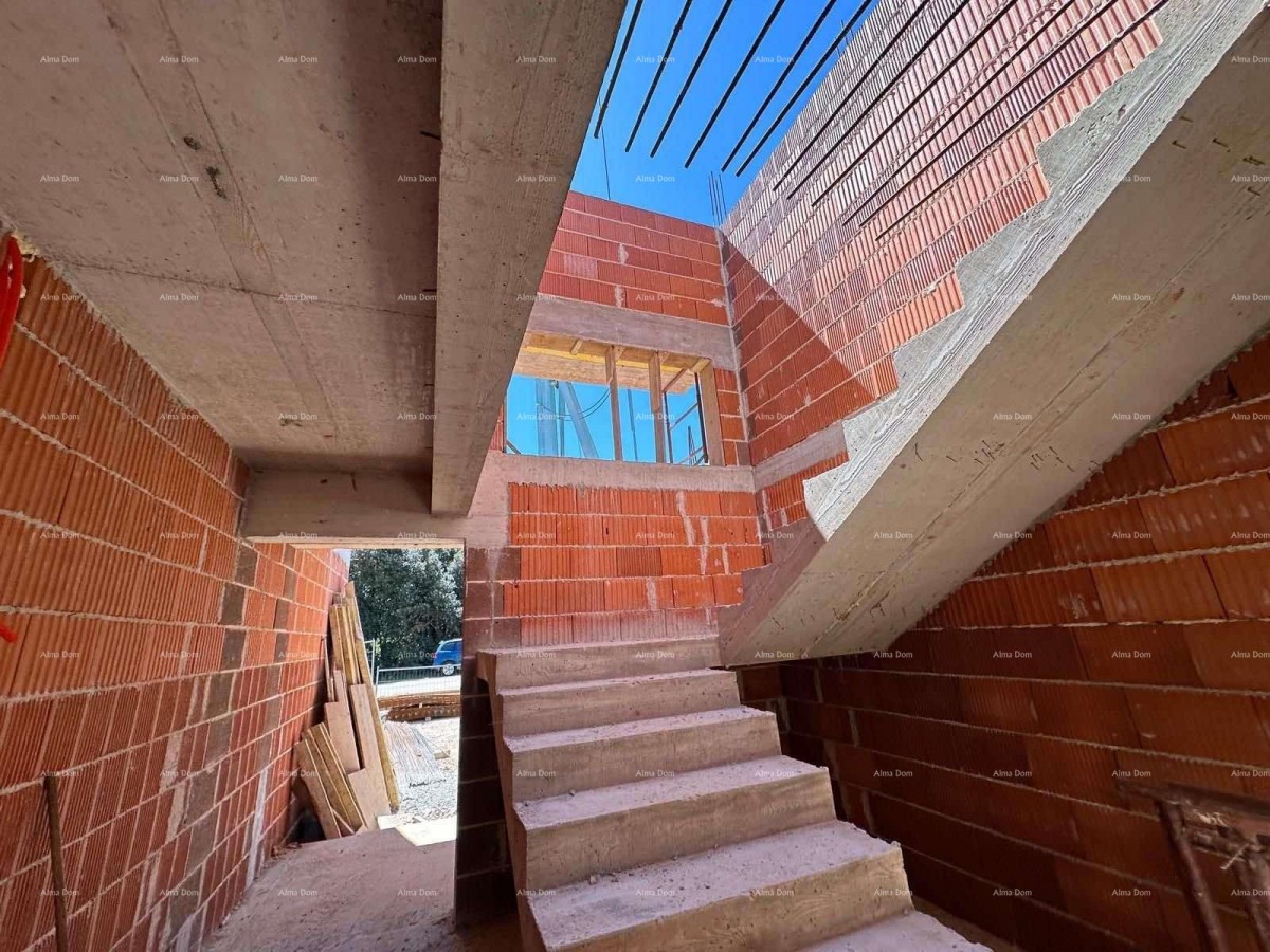 New project, Barbariga! Apartment with garden and parking, 500 m from the sea 1