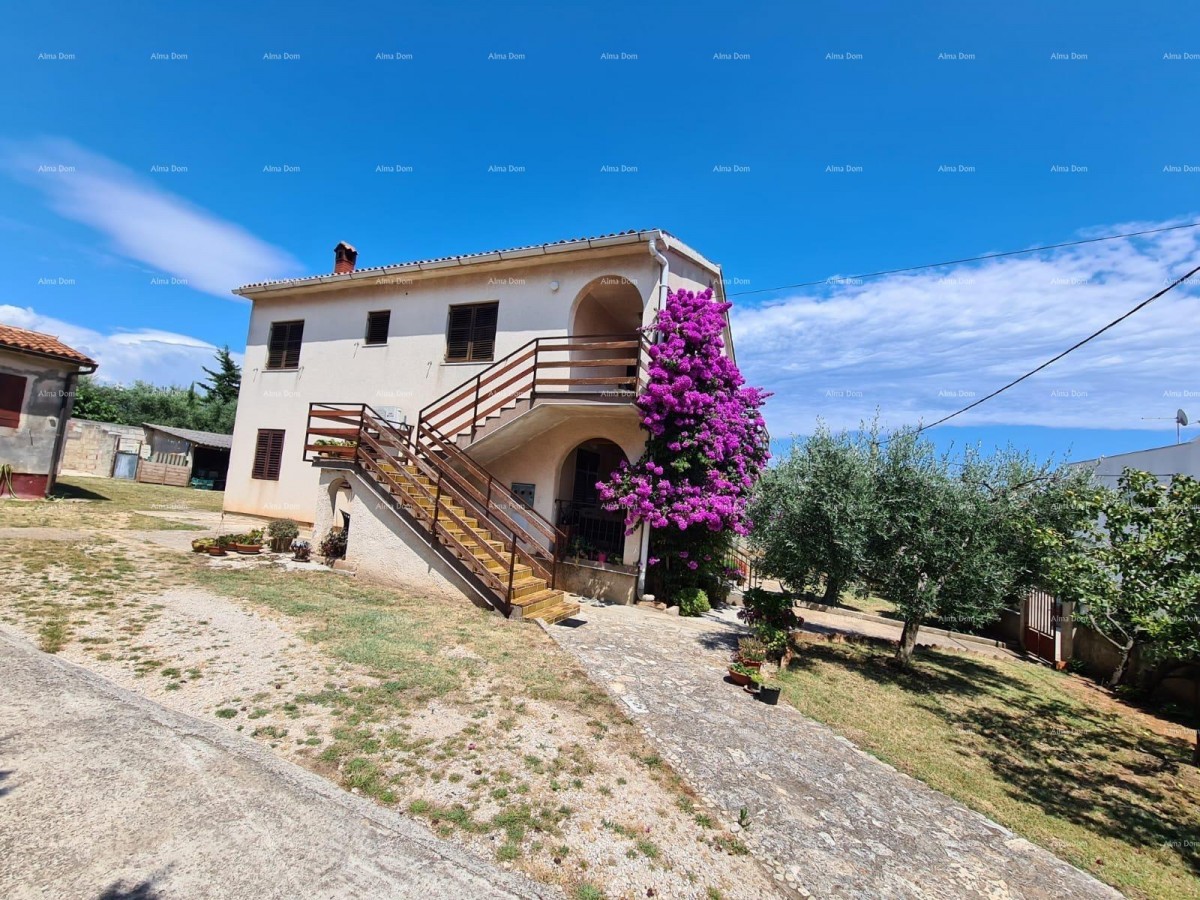 Продажа дома с двумя жилыми единицами, хозяйственным зданием и гаражом, Лижнян! 3