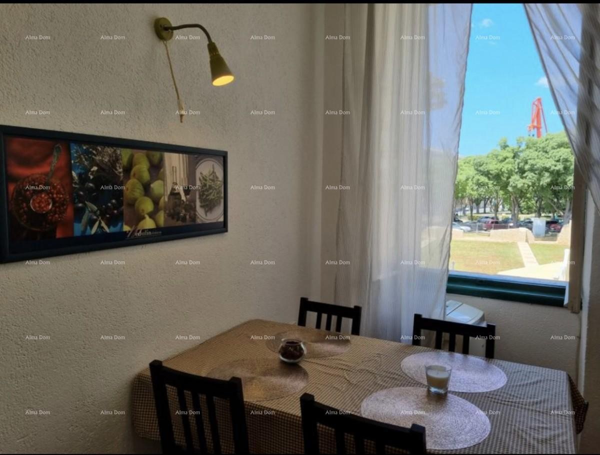 PULA STARA JEZGRA GRADA. KUĆA NA 5 MANJIH ETAŽA. 7