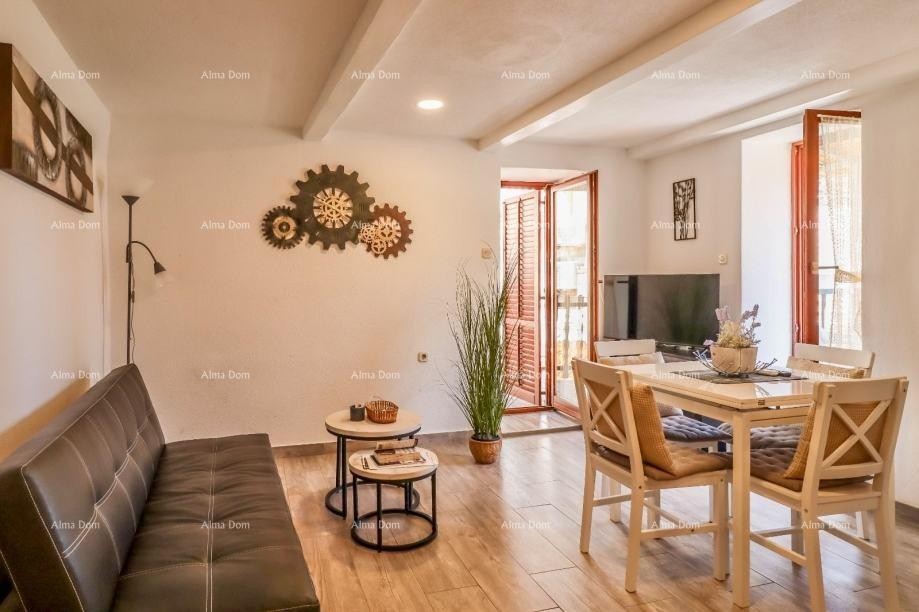 Beautiful apartment in Rovinj – 55 m², two-story, with a view of the old town 2