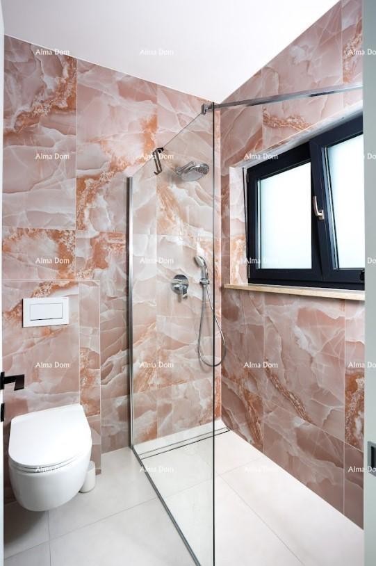 Savršena obiteljska kuća s bazenom u Banjolama, blizu plaže i prirode 23