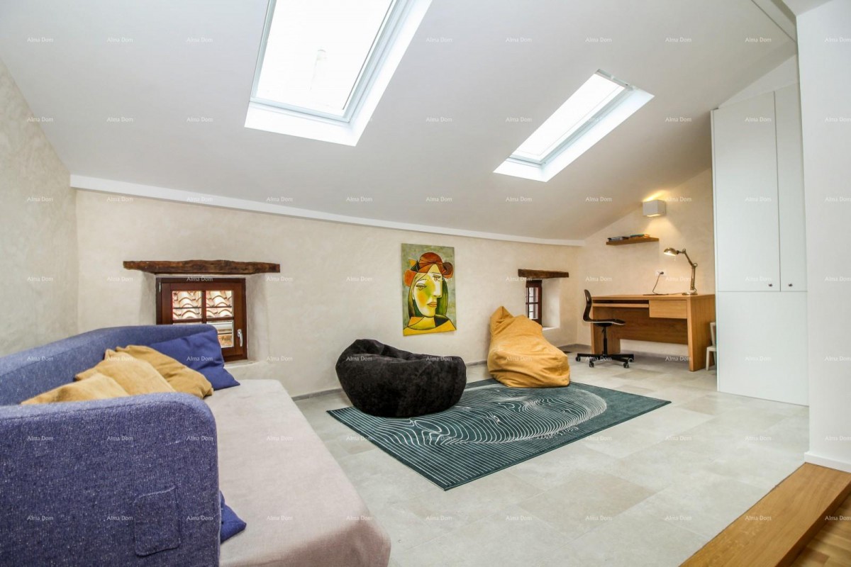 Beautiful, modernly furnished and renovated Istrian stone house for sale, Bale! 39