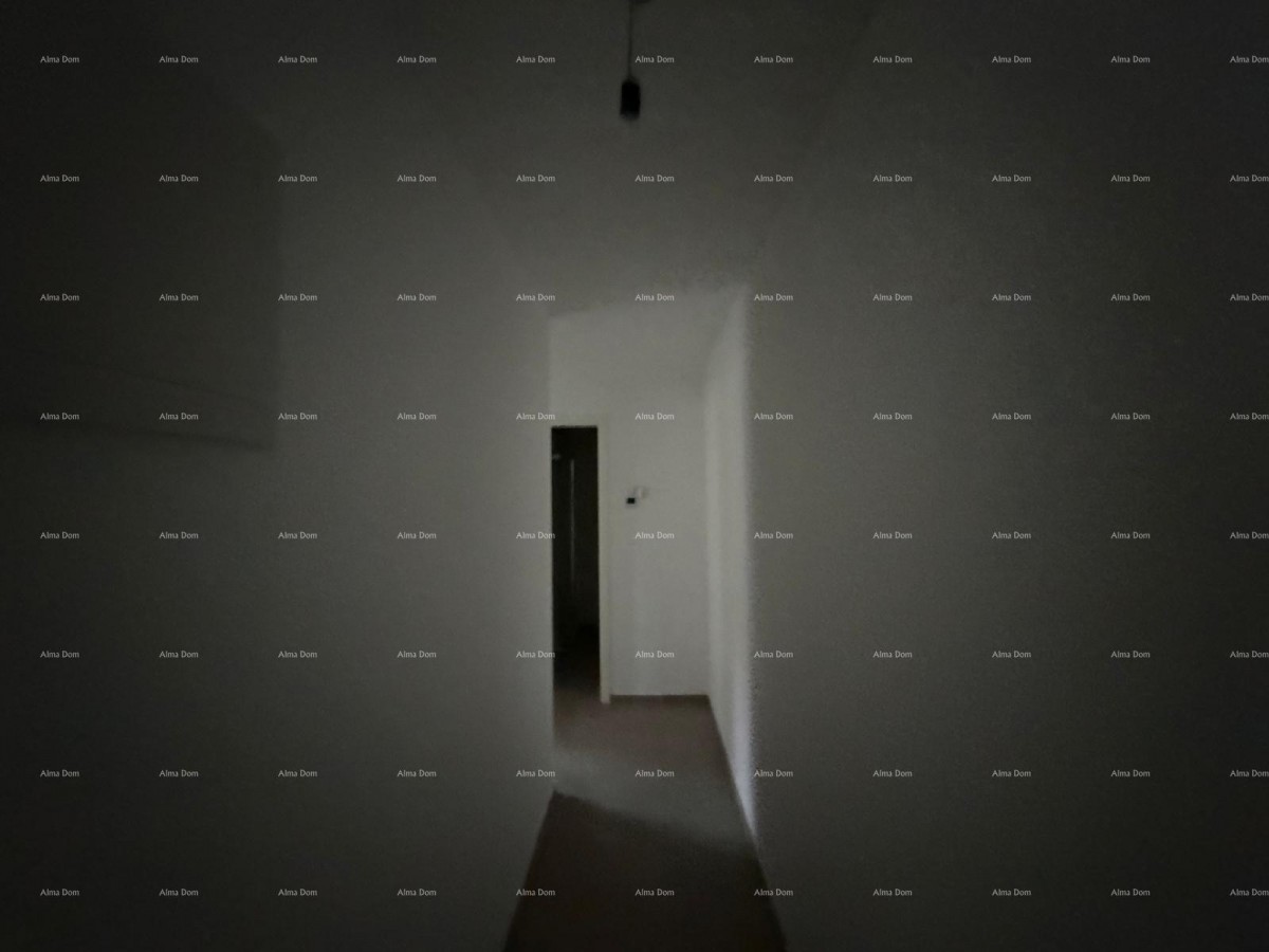 Novogradnja. Blizina gradske tržnice.  Prodaja stanova . Pula, 15