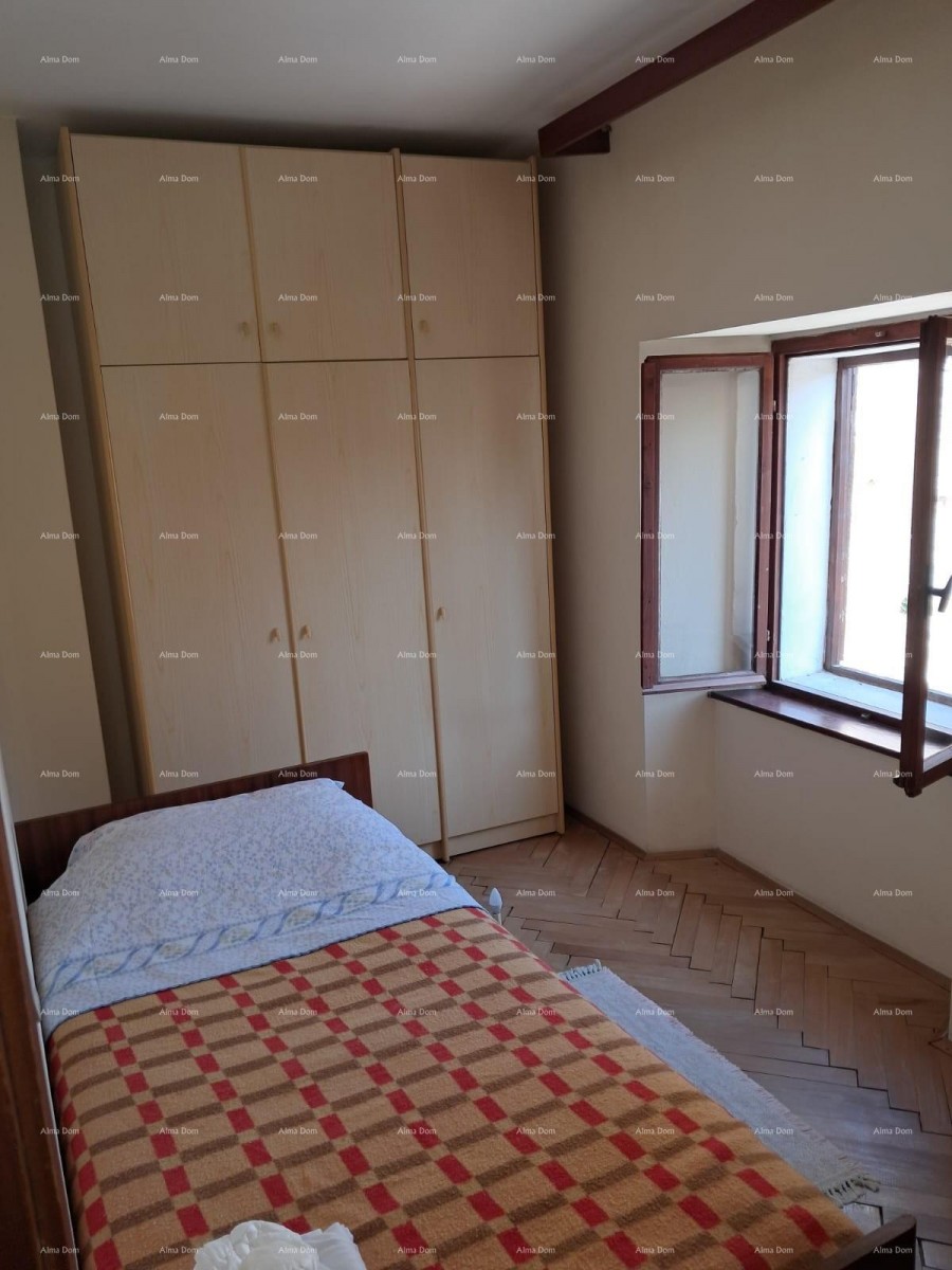 Buje! Hiša na treh etažah v centru 15