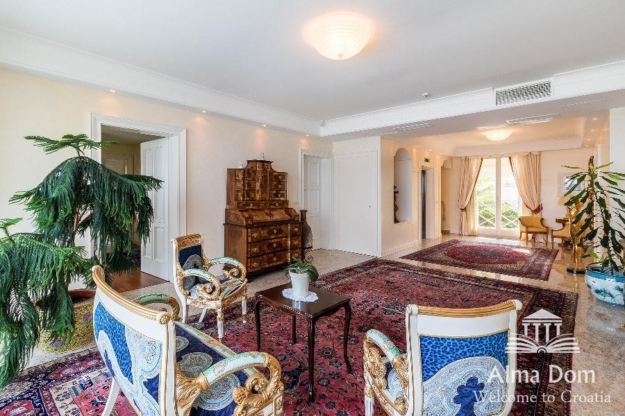 Umago,villa prima filla al mare! 12