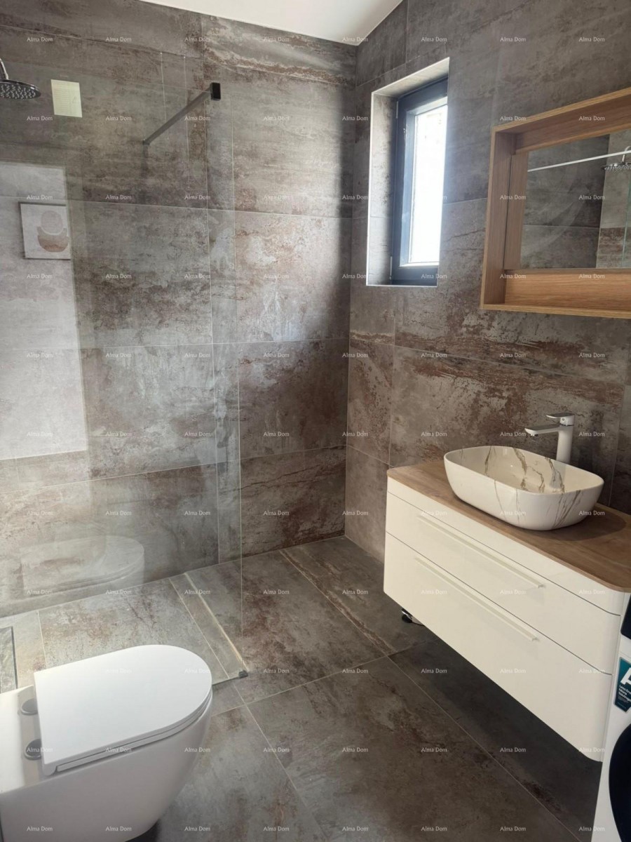 Vendita - casa bifamiliare con piscina riscaldata, nei dintorni di Poreč! 14