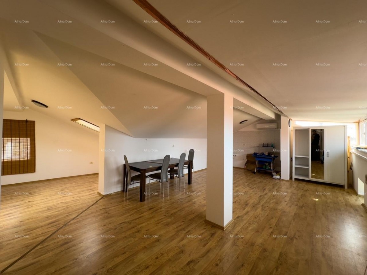 Renovated and fully furnished house with a sea view, Medulin! 25