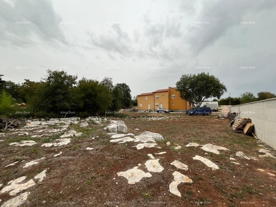 Construction land with an area of 844 m2, near Poreč, Žbandaj. 4