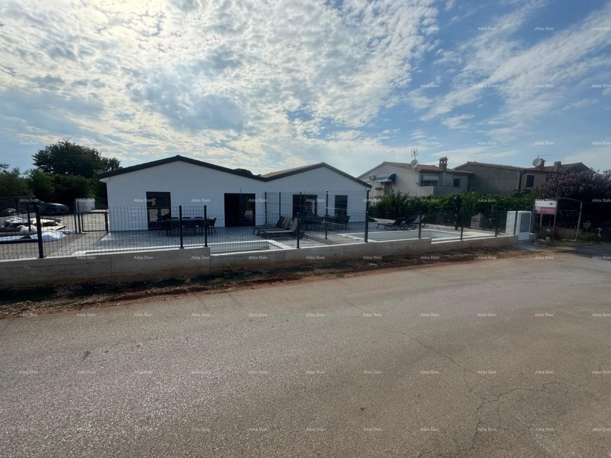 Prodaja- dvojna kuća s grijanim bazenom, Okolica Poreča! 15