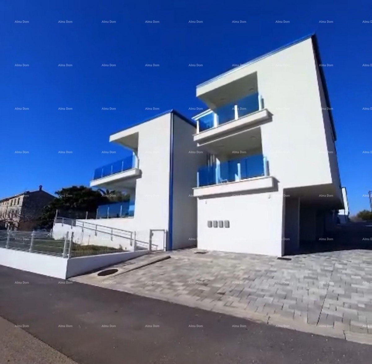 Moderan apartman  s dva parkirna mjesta, u bloku B, blizina Umaga! s2 1