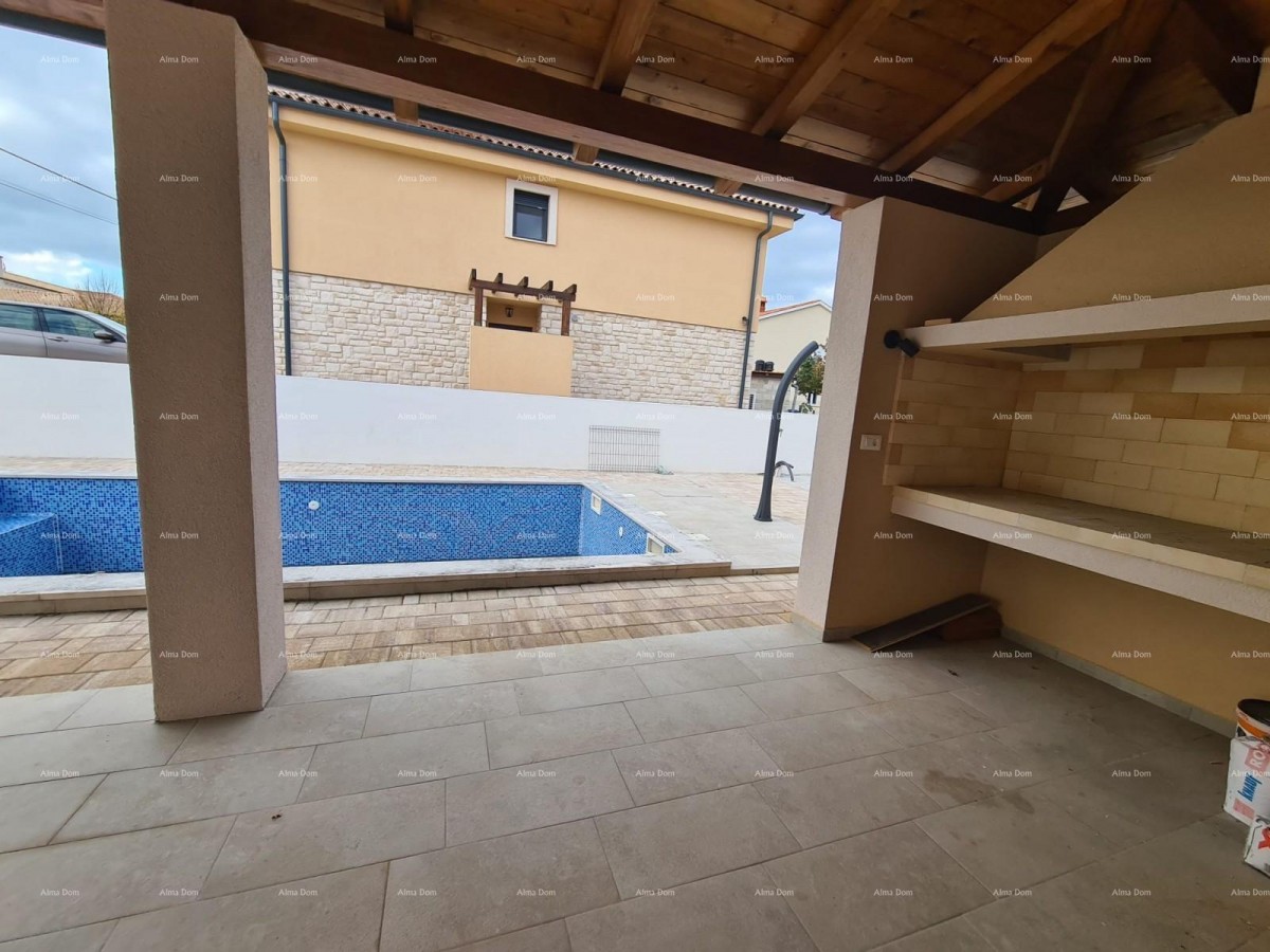 Casa con piscina in vendita -Svetvinčenat 5