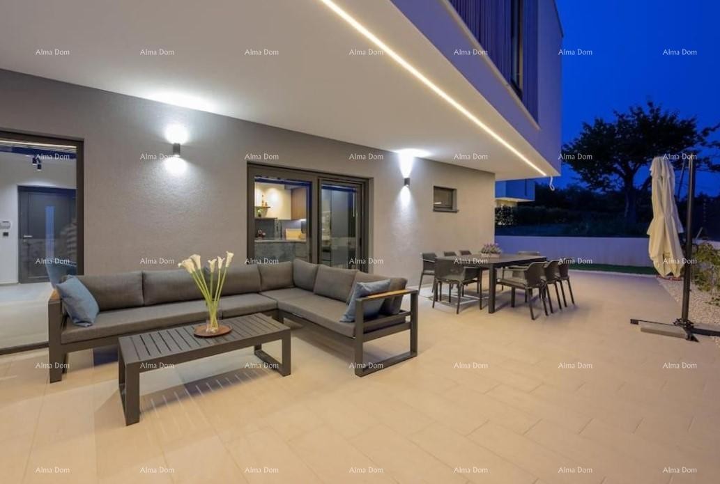 Prodaje se moderna Vila sa bazenom, Svetvinčenat 17