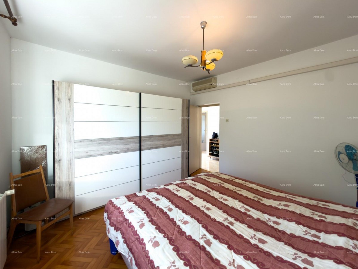 Pula – Casa con due unità abitative, a 50 m dal mare 23