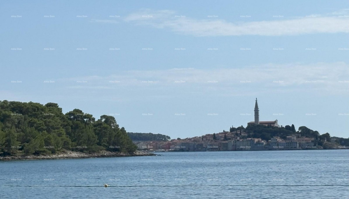ROVINJ - stanovanje naprodaj v luksuzni rezidenci ob morju / S11 28