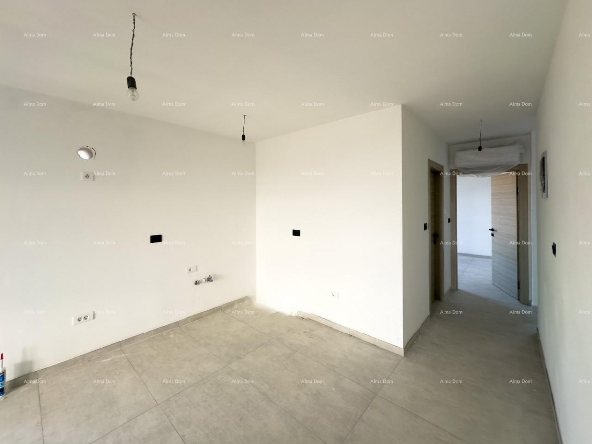Vendiamo un appartamento in un nuovo edificio a Banjole. 3