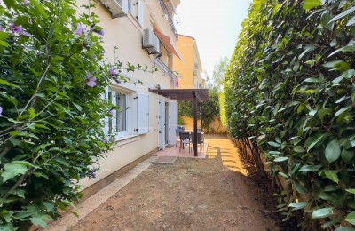 Valdebek . Vendiamo un appartamento con giardino in un'ottima posizione, Pola
