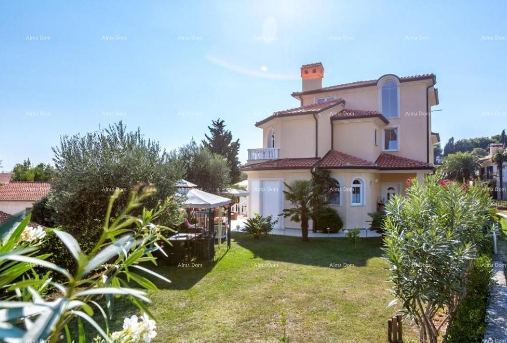 Casa con appartamenti e piscina a Premantura – vista mare! 1