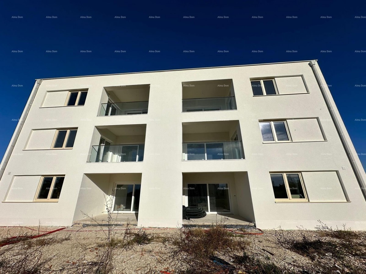 Продажа квартиры, Пореч. Полностью меблирована. 4