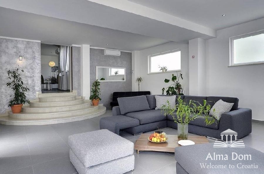 Medulin, casa indipendente con la piscina 13