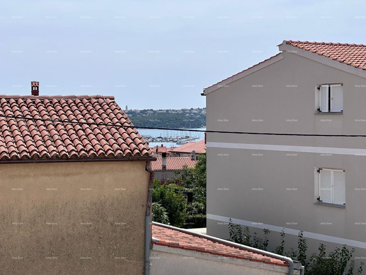 Prodaja fantastične hiše s tremi stanovi v Medulinu! 5