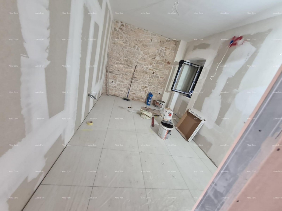 Продается дом с погребом в стадии ремонта, КРНИЦА! 19