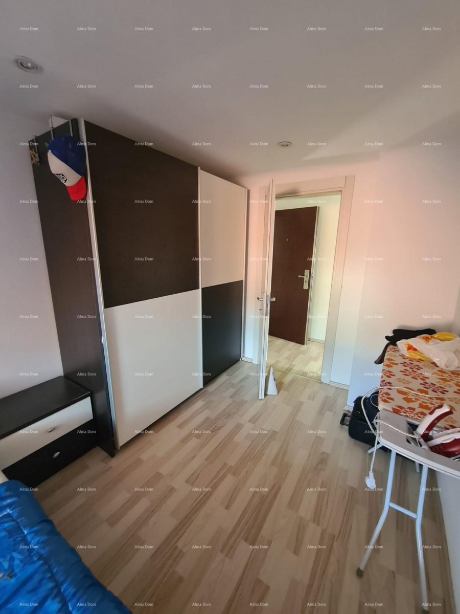 Prodajemo stan u centru Pule – 66 m² 13