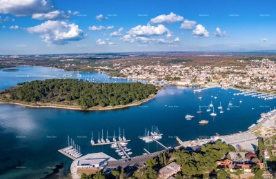 Building land 1,058 m², 500 m from the sea, Medulin