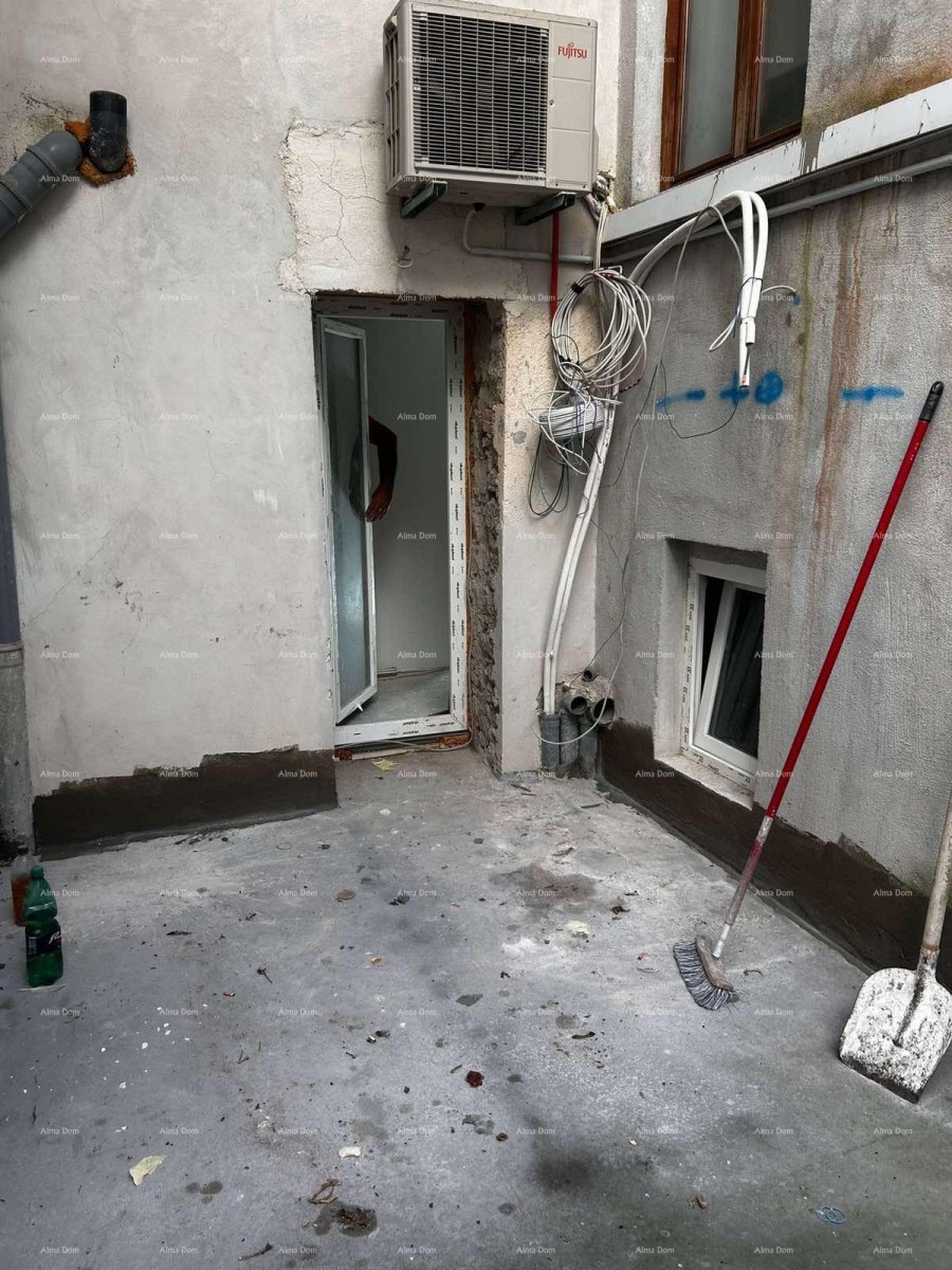 Prodaja ekskluzivnog stana u rustikalnom stilu, na top lokaciji, u centru Pule! 15