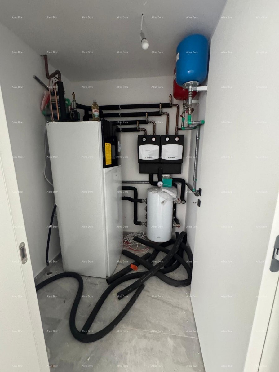 Appartamento in vendita a Rovigno con vista mare 11