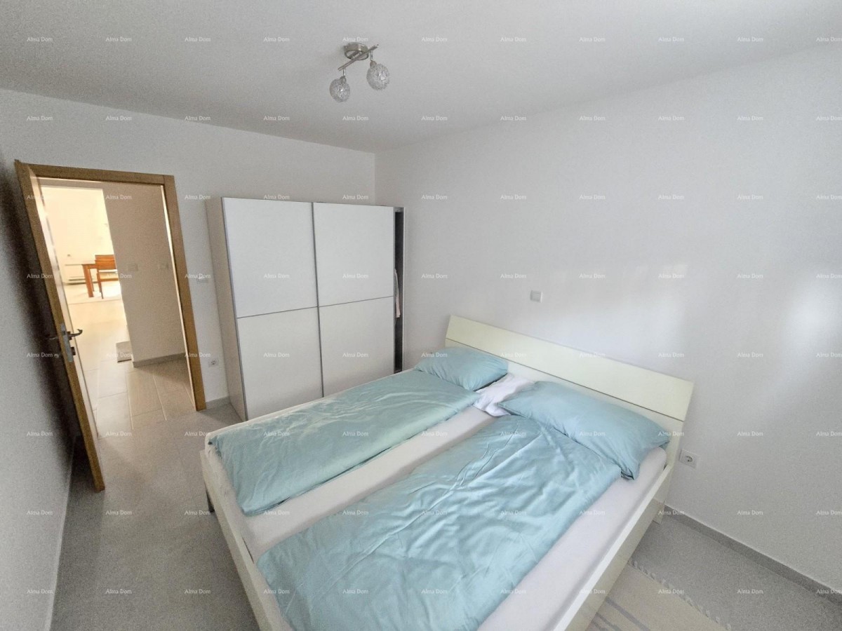 Moderno uređen stan blizu centra Pule s vrtom i parkirnim mestom 9