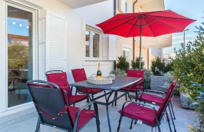 Medulin –  kuća s 2 apartmana, 100 m od plaže