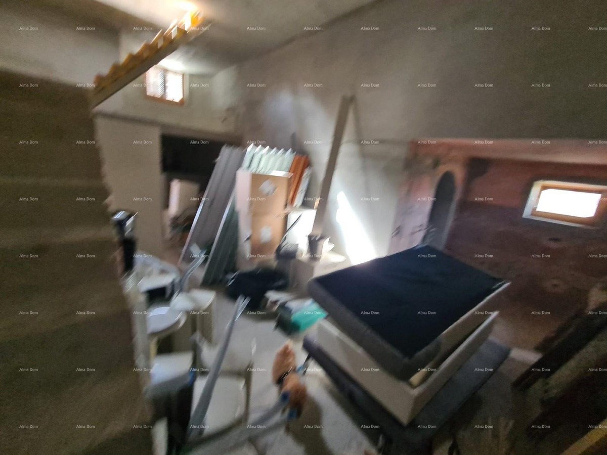 Prodaje se kuća s dva stana – Fažana 9
