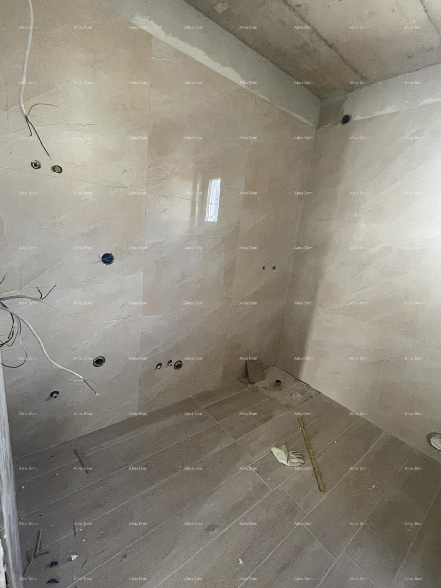 Продается дом с тремя квартирами в Медулине 12