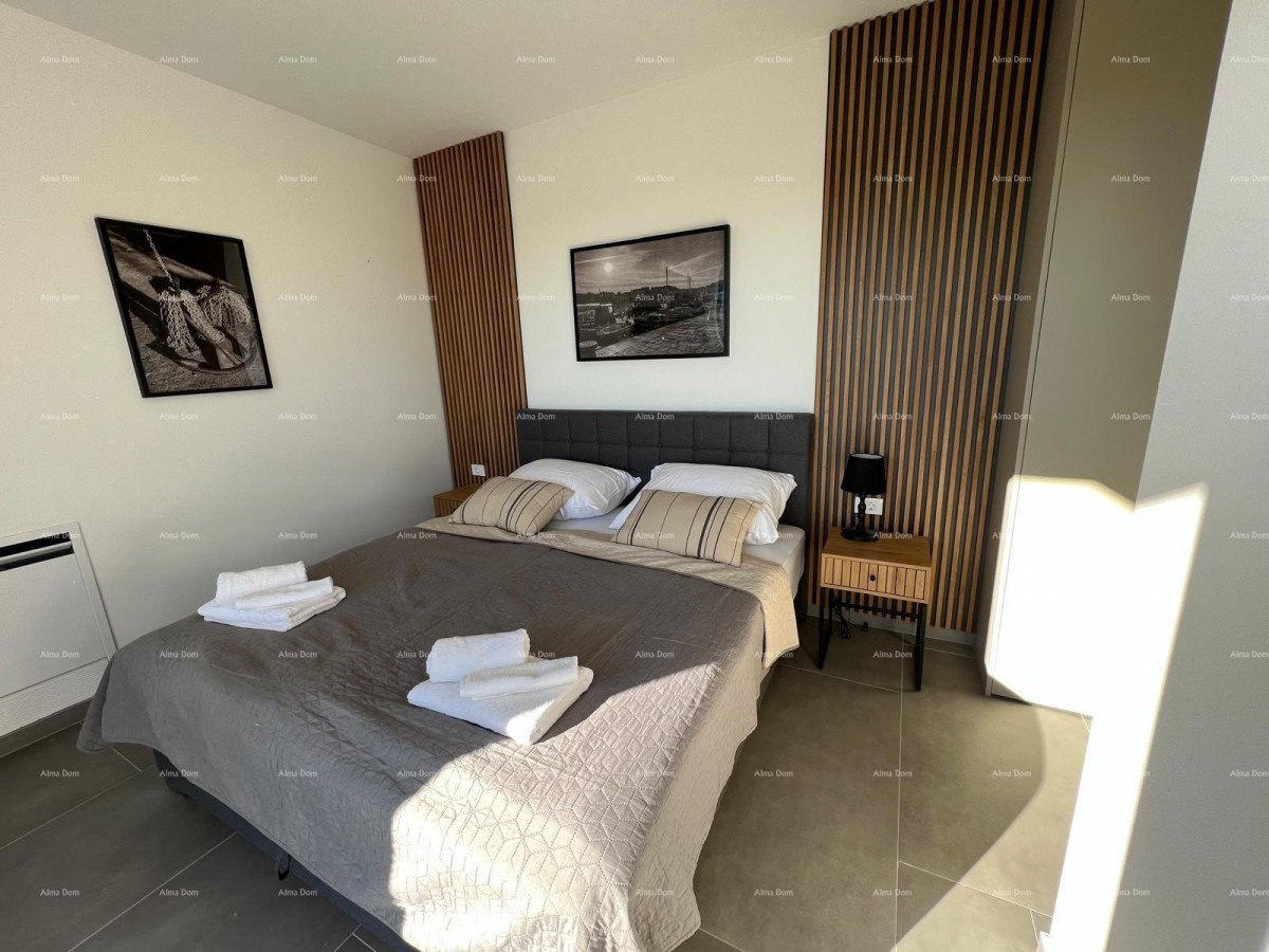 Vendita di una moderna villa con piscina, Svetvinčenat! 17