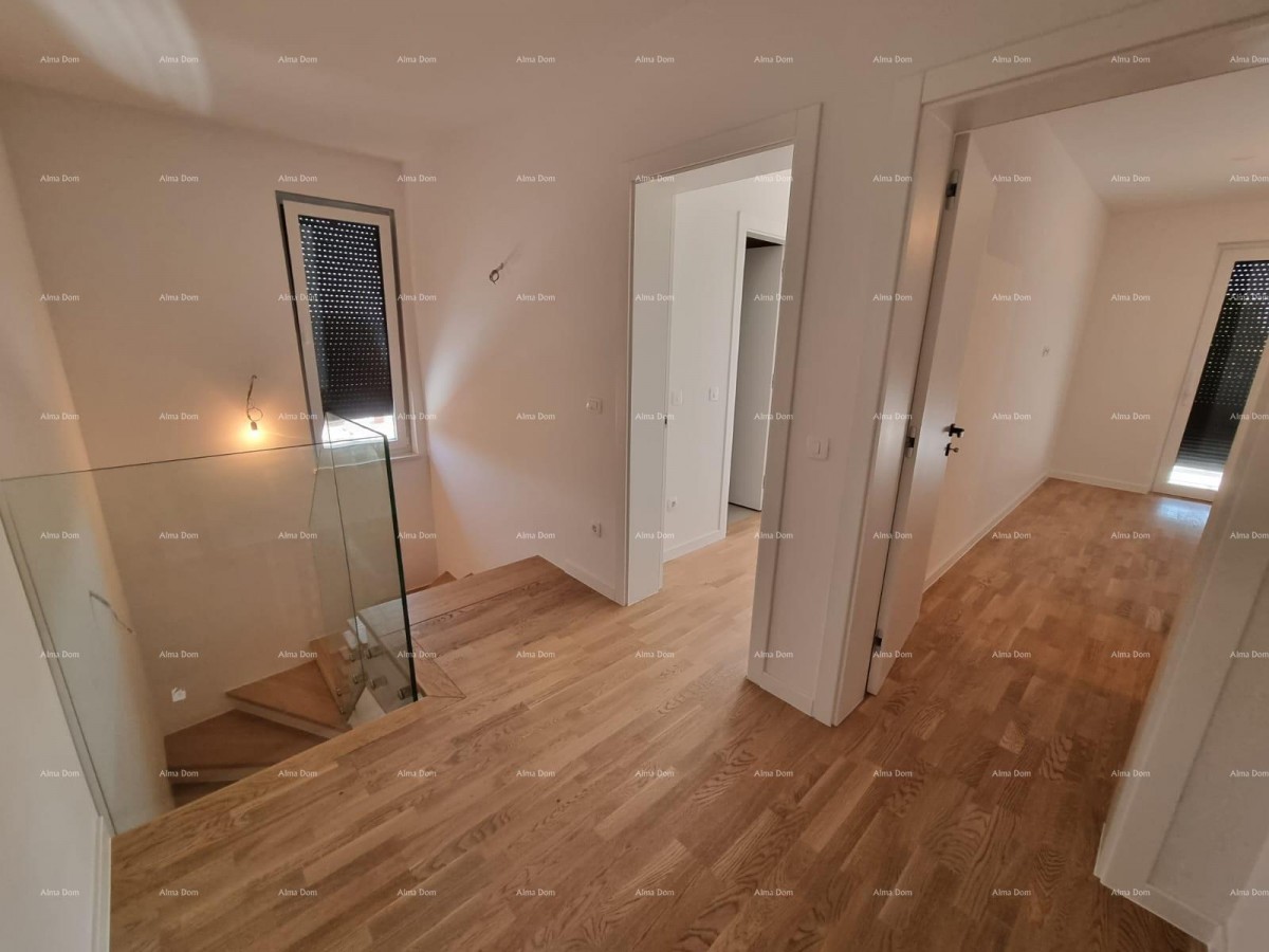 Sale of a luxurious duplex apartment with a pool, Tar! S2 19