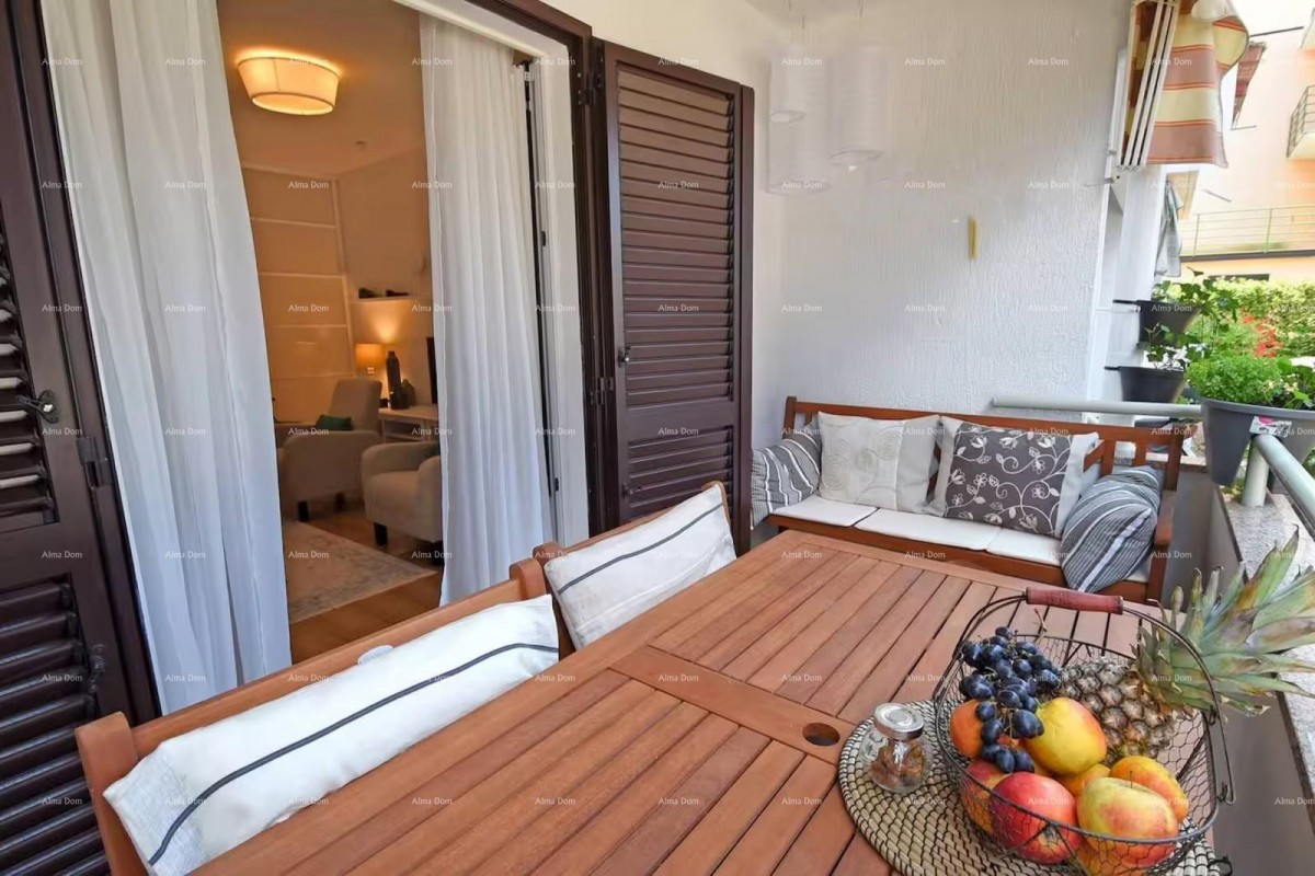 POREČ – ŠPADIĆI, STAN 74,29 m²,  2 MINUTE OD PLAŽE 10