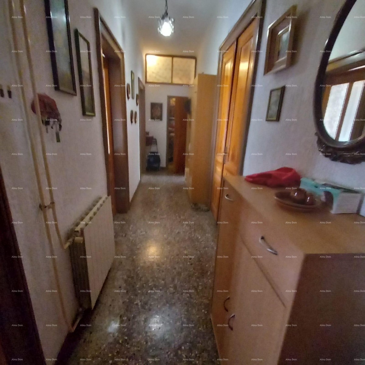 Продается квартира в центре Пулы! 12