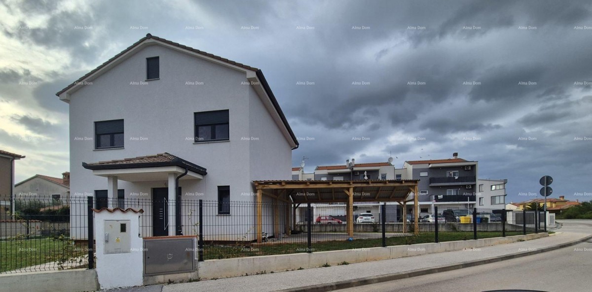 Prodaje se moderna montažna kuća u Fažani – 300 m od mora, mogućnost dogradnje 2