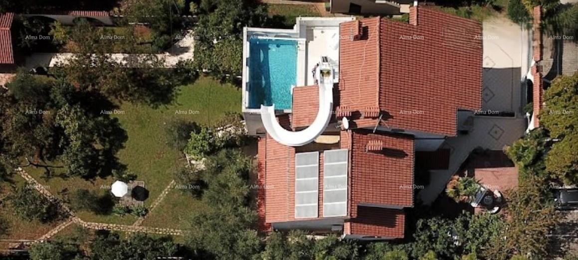 Prodaja višestambenog objekta  s 9 zasebnih apartmana. Poreč! 2