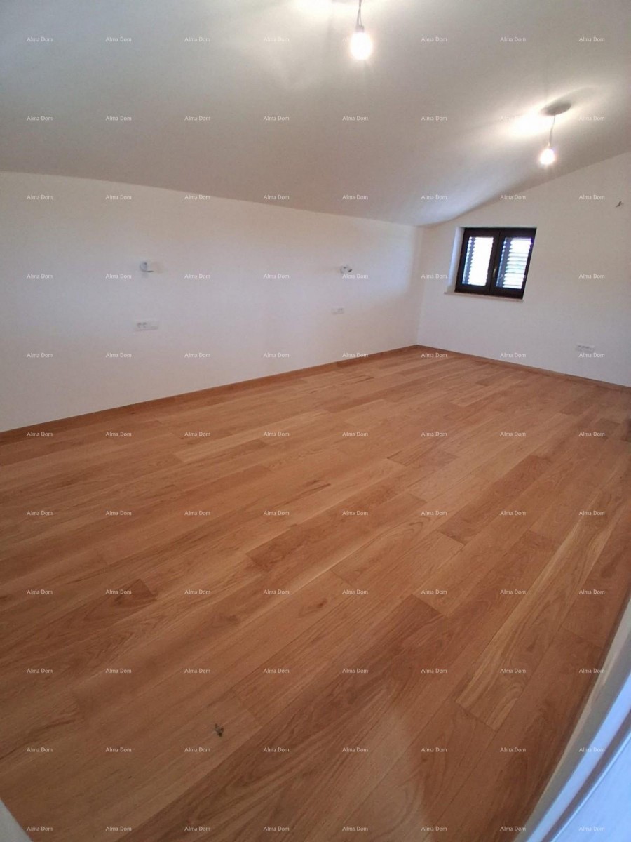 Продажа - роскошный дом на большом участке с бассейном, спа-салоном и тренажерным залом, Пореч! 24