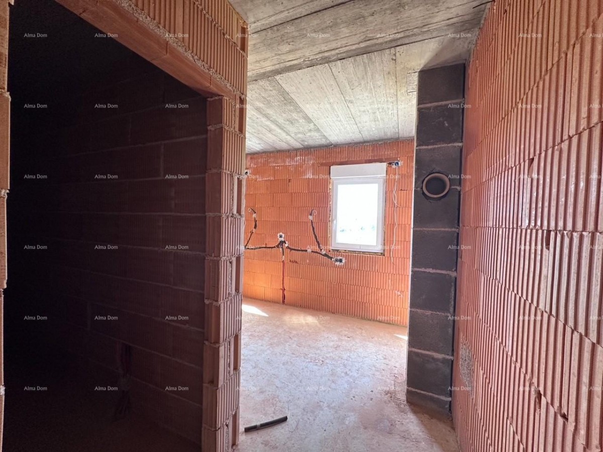 Umag- For sale: semi-detached house in rough construction phase. 11