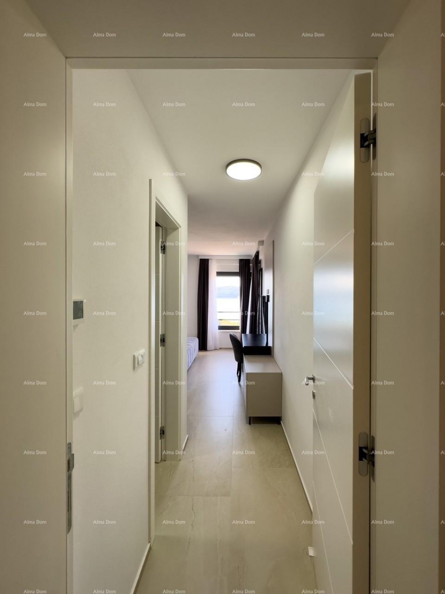 Predivan stan u Medulinu sa garažom! 12