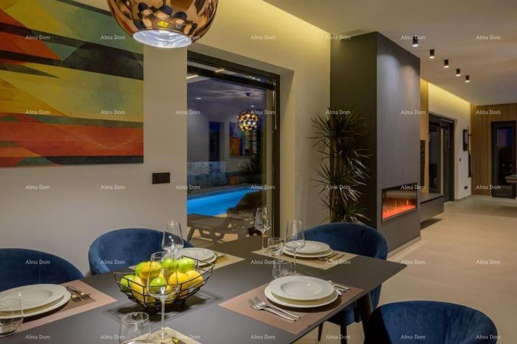 Prodaje se moderna Vila sa bazenom, Svetvinčenat 12